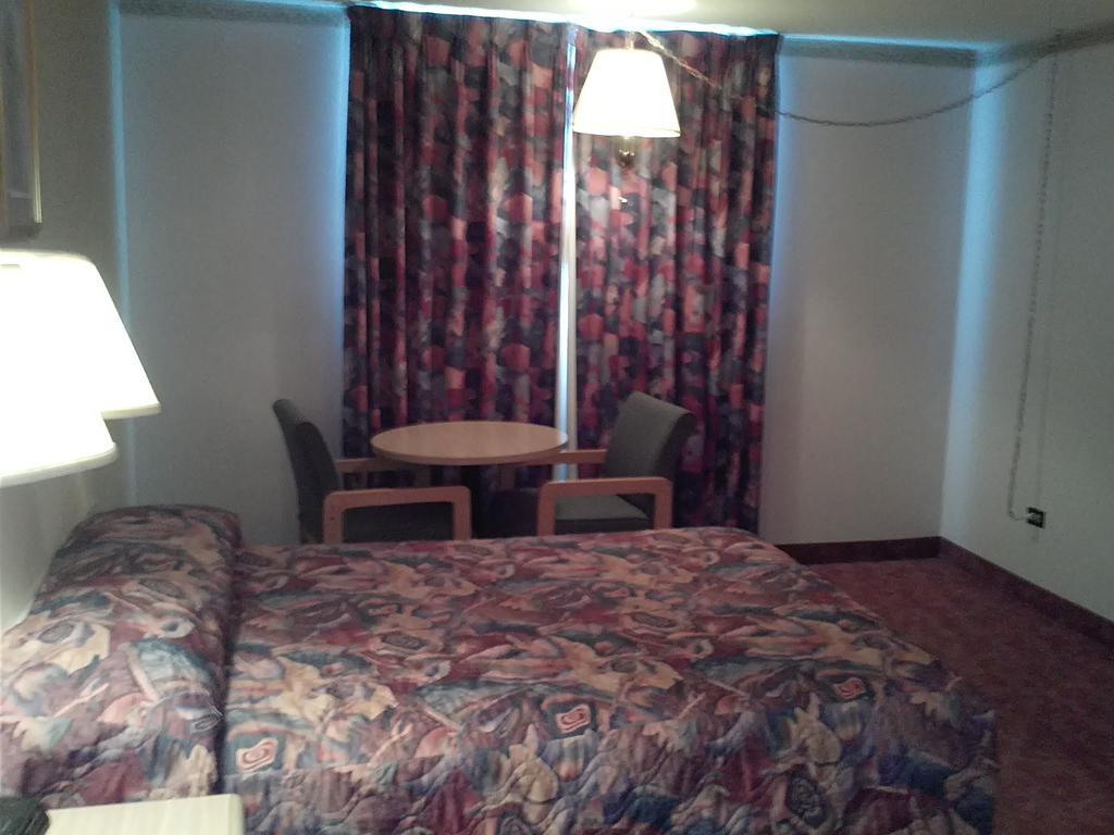 Empire Inn Brandon Zewnętrze zdjęcie